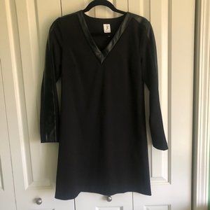 NWT Julia Jordan V Neck Black Short Dress Faux Leather Size 6